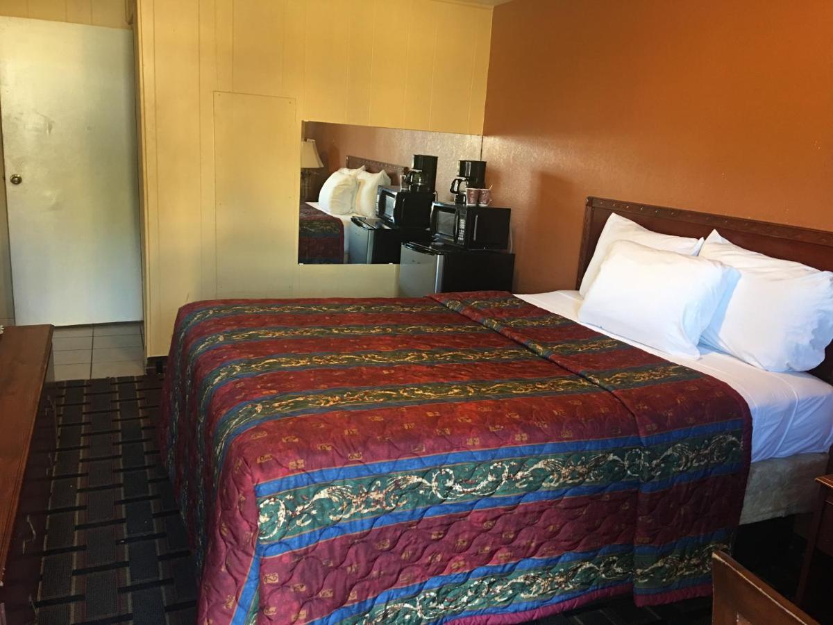 Royal Inn — photo 15