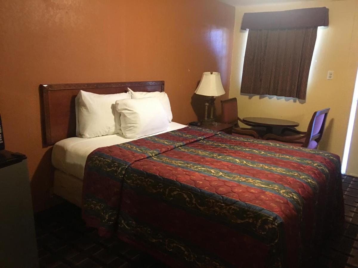 Royal Inn — photo 14