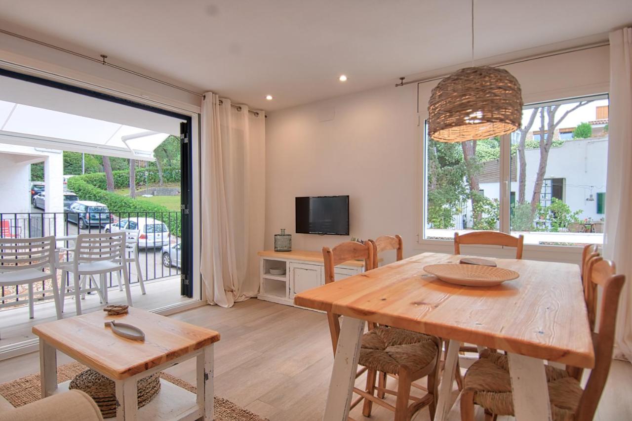 Sant Roc Apartments a Minute From The Beach, Calella de ...