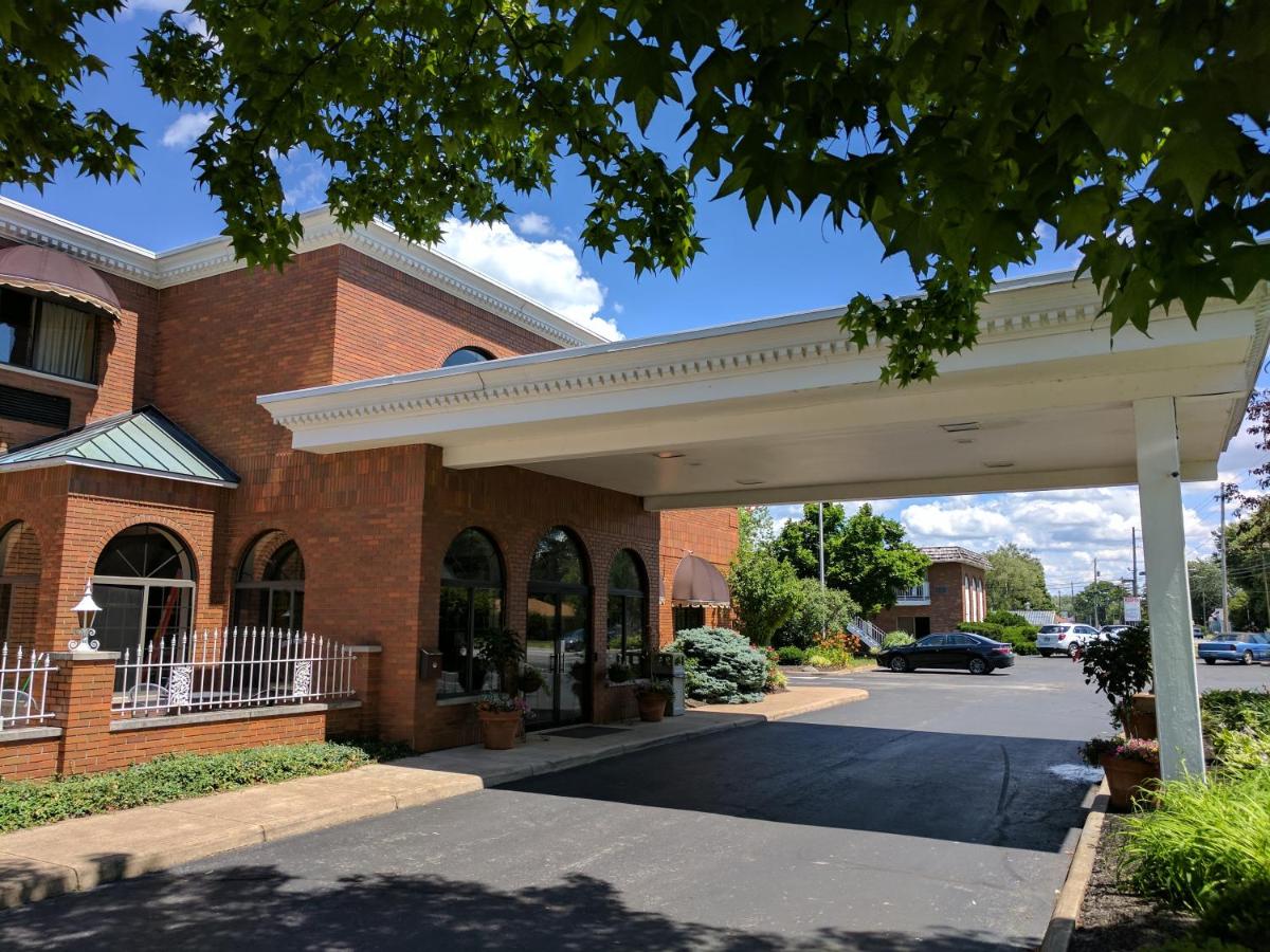 South Shore Inn — photo 11