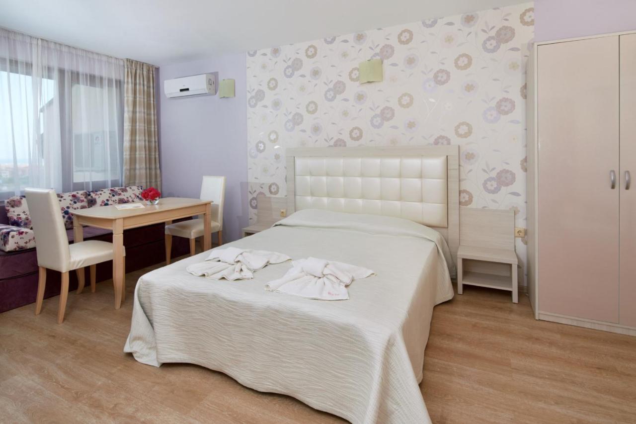 Relax Holiday Complex & Spa photo