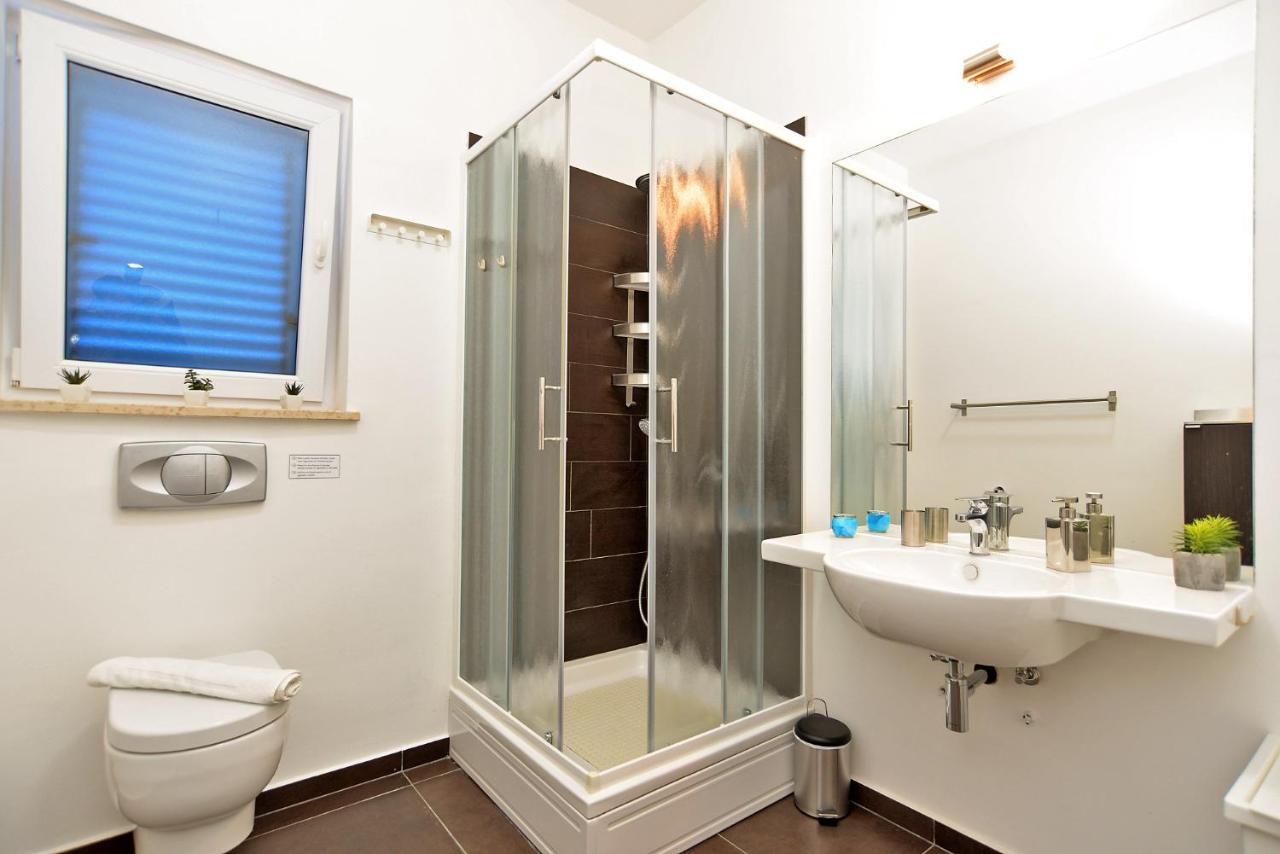 Villa 1519 photo