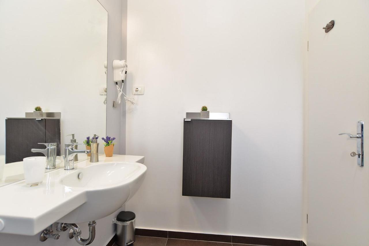 Villa 1519 photo