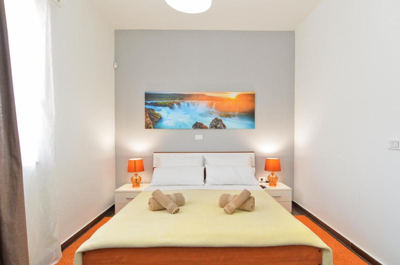 Villa 1519 photo