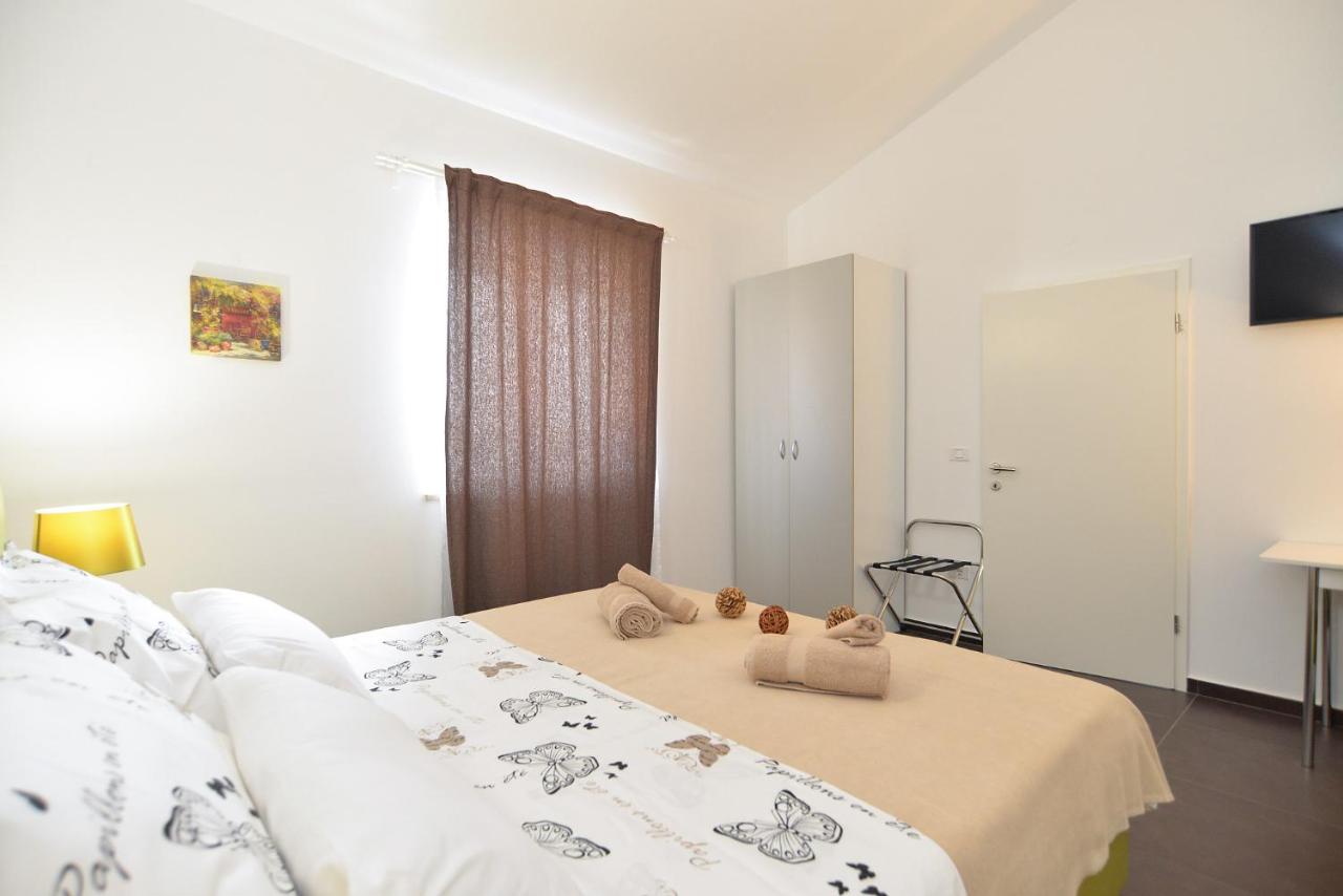 Villa 1519 photo