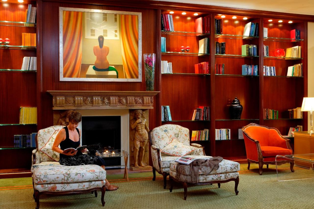 Hotel De La Ville - 5