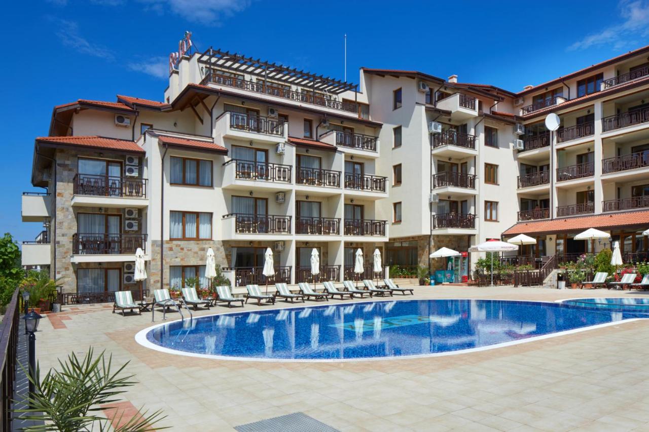 Relax Holiday Complex & Spa photo
