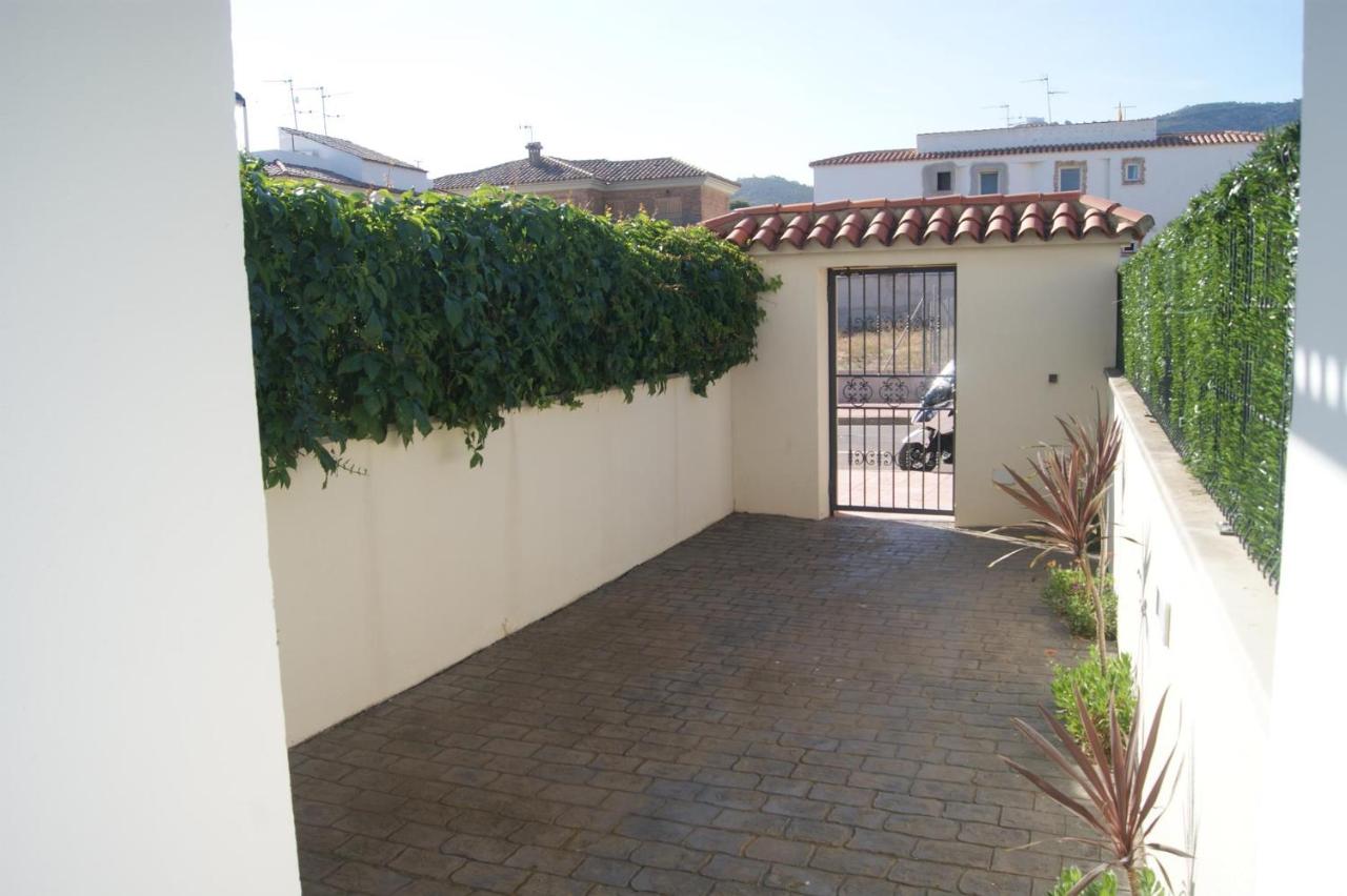 Apartamentos Marineu San Damian Playa Cargador, Alcossebre ...