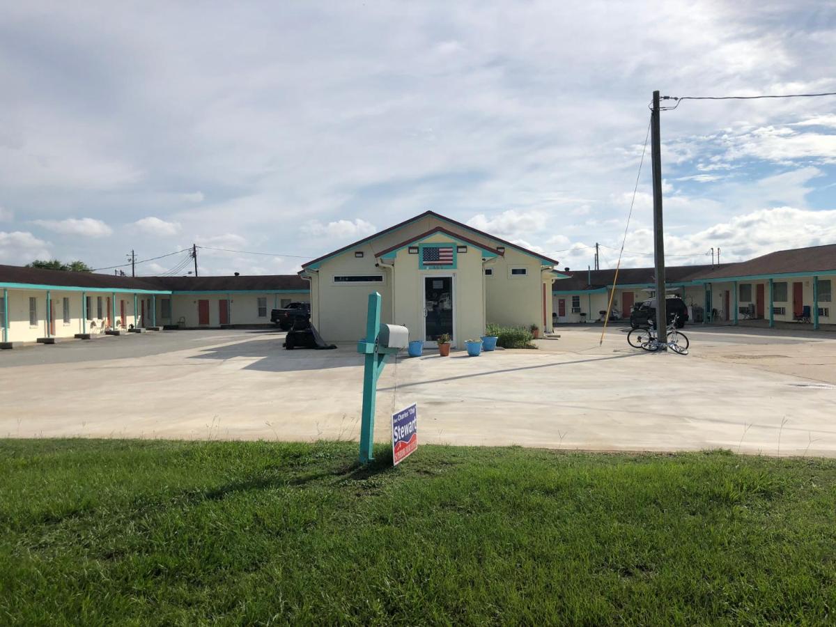 Budget Inn — photo 2