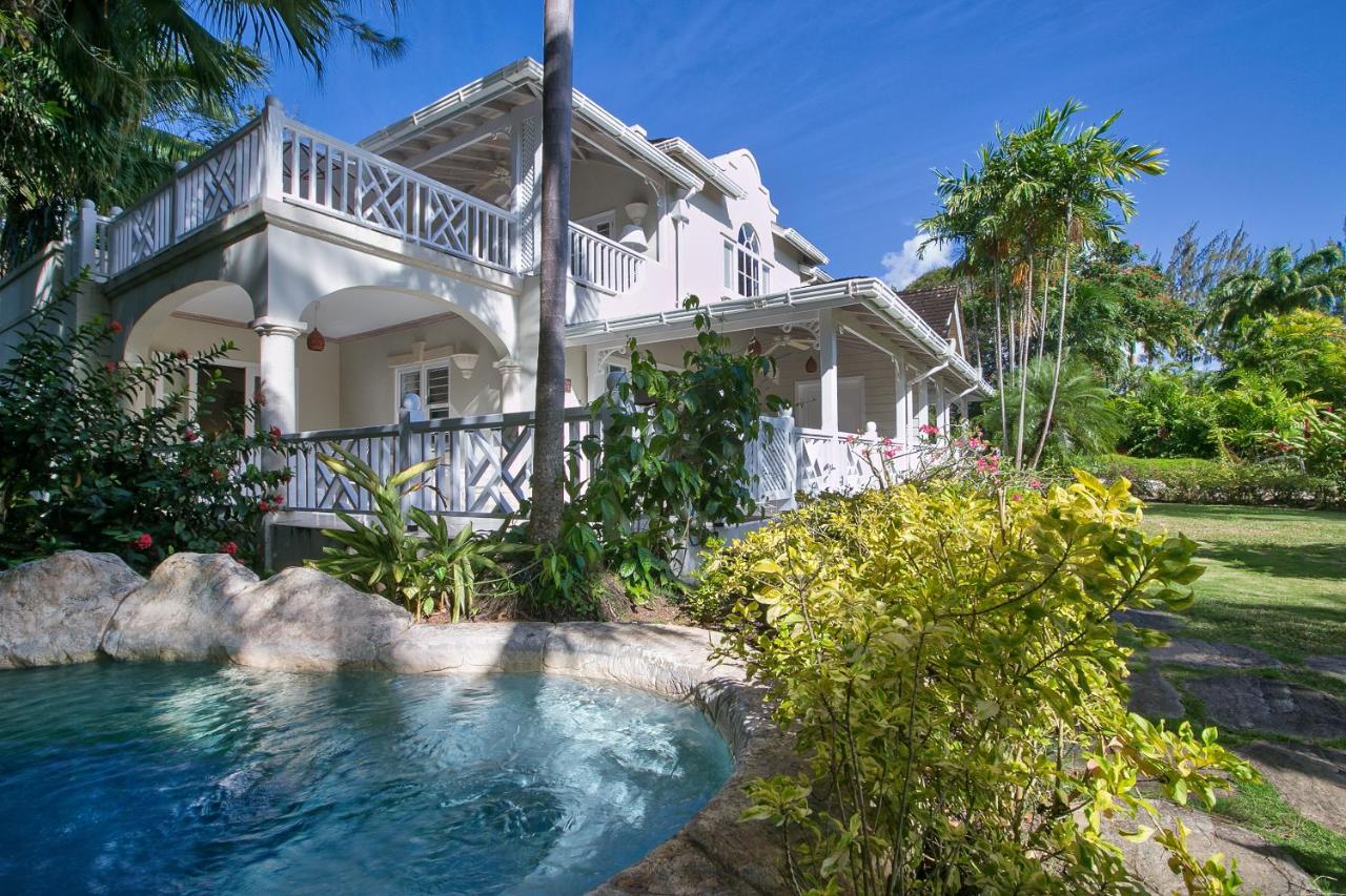 Coral Reef Club photo