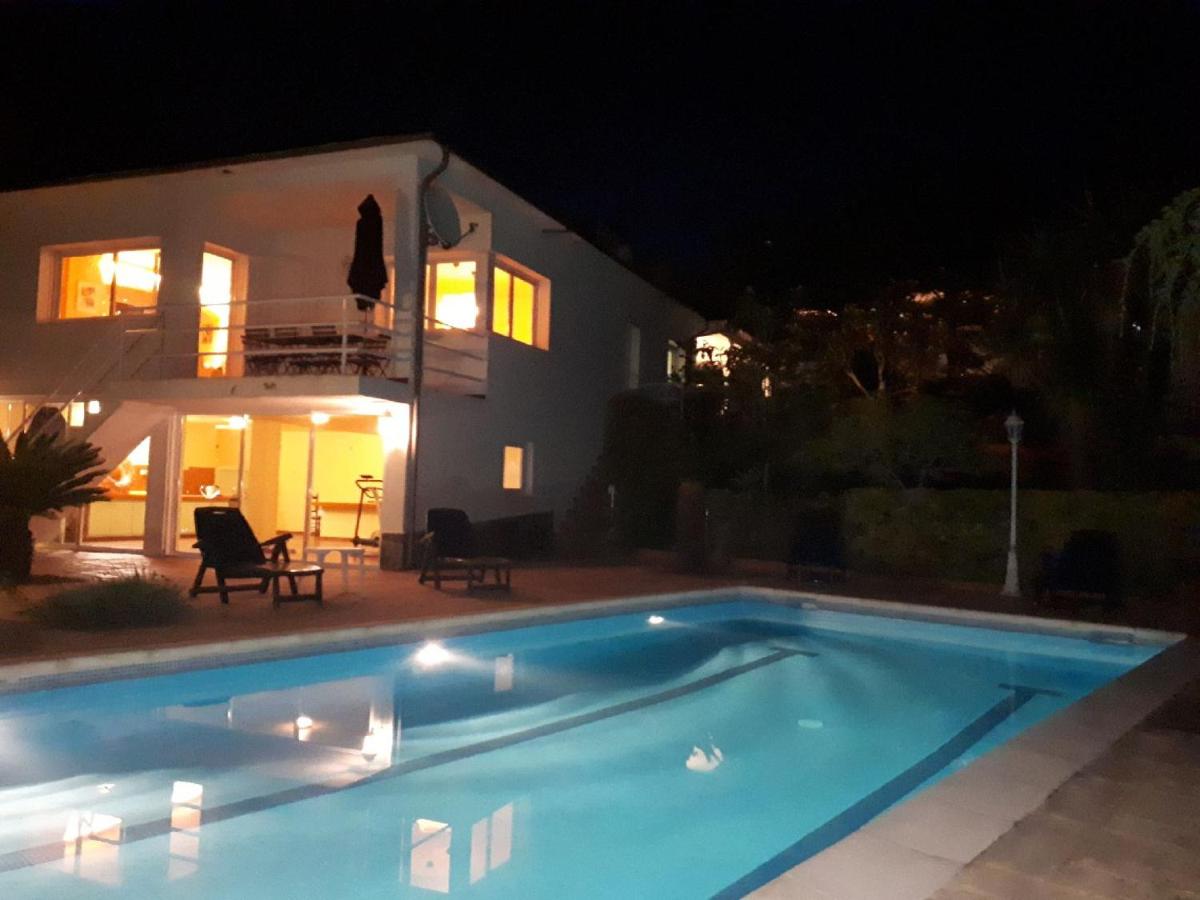 villa isa (Spanje Lloret de Mar) - Booking.com