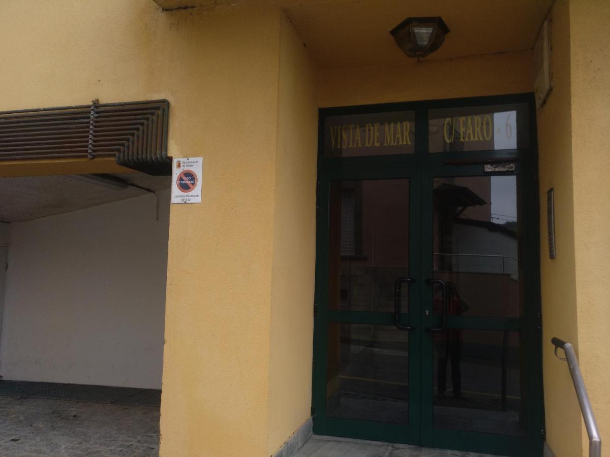 Apartamentos turísticos Vistademar, Luarca, Spain - Booking.com