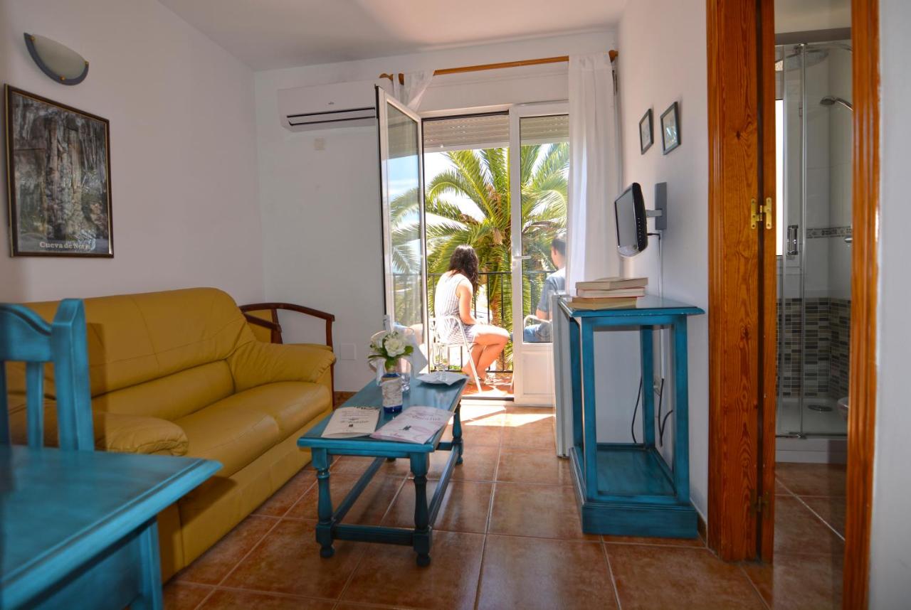 Hotel Al-Andalus - 4