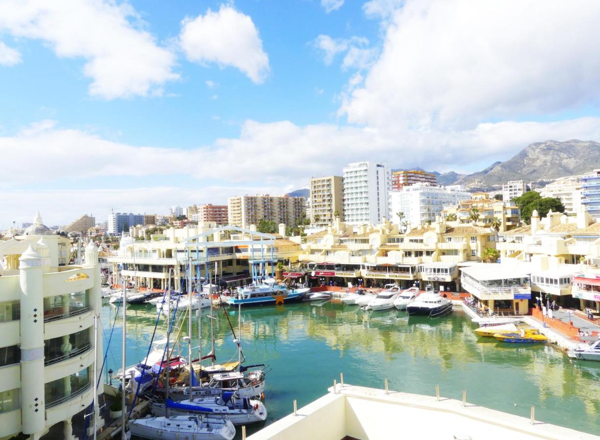 Apartamento Dentro De La Isla De Puerto Marina ...