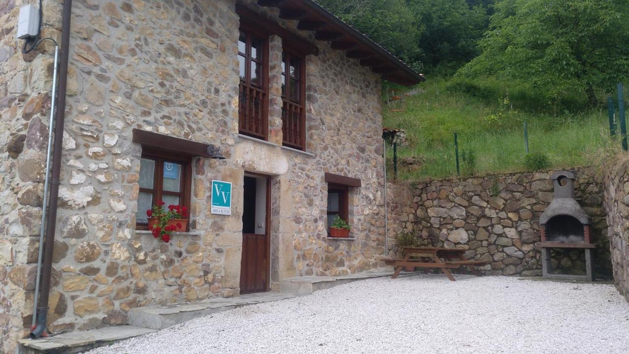 Casa Adela El Tuxu, Perlleces – Updated 2022 Prices