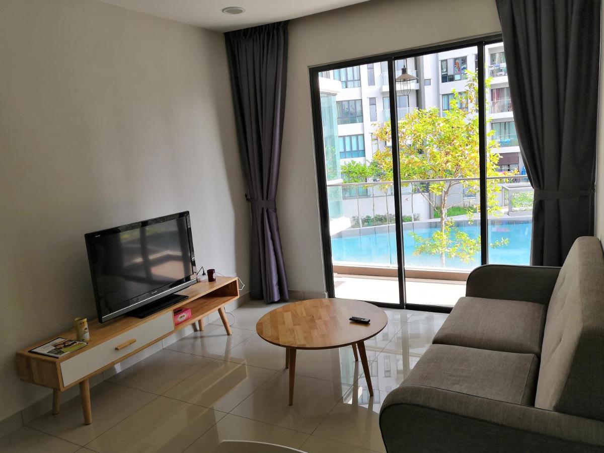 Univ 360 Place Cozy Apartment Seri Kembangan Malaysia Booking Com