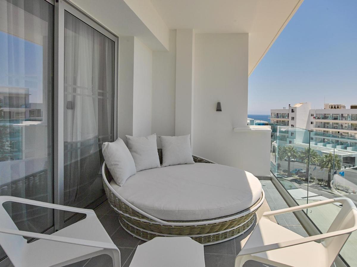 The Blue Ivy Hotel & Suites photo