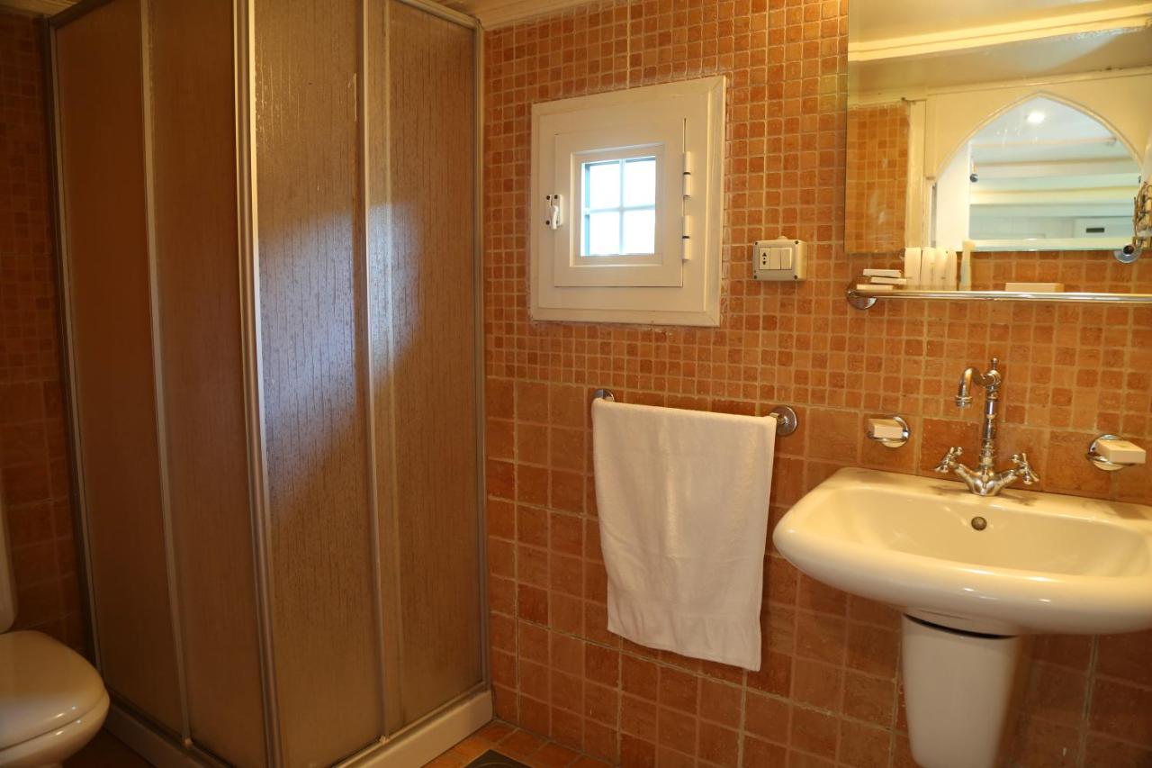 Byblos Fishing Club Guesthouse photo