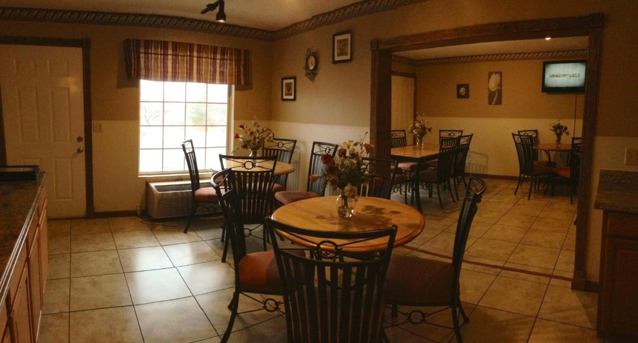 Twelve Oaks Inn — photo 5