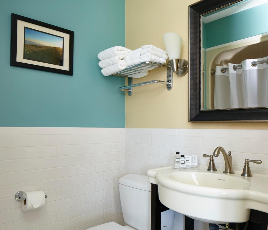 Breezeway Boutique Hotel — photo 15
