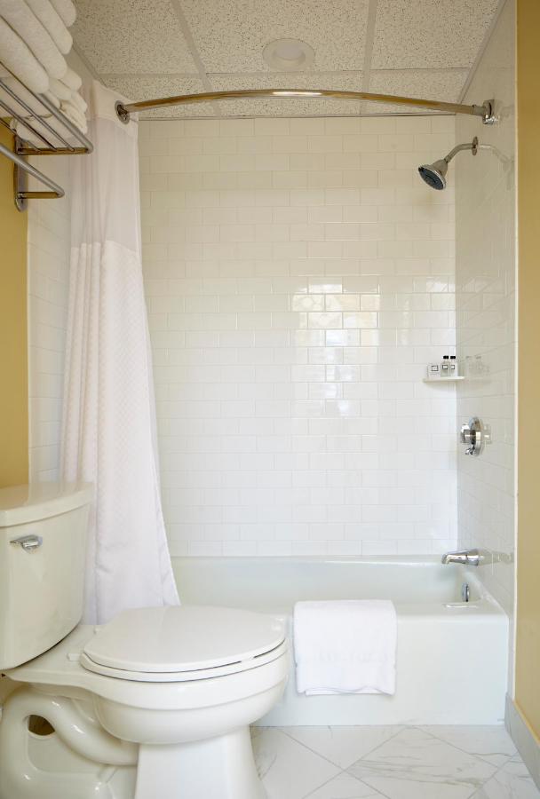Breezeway Boutique Hotel — photo 13