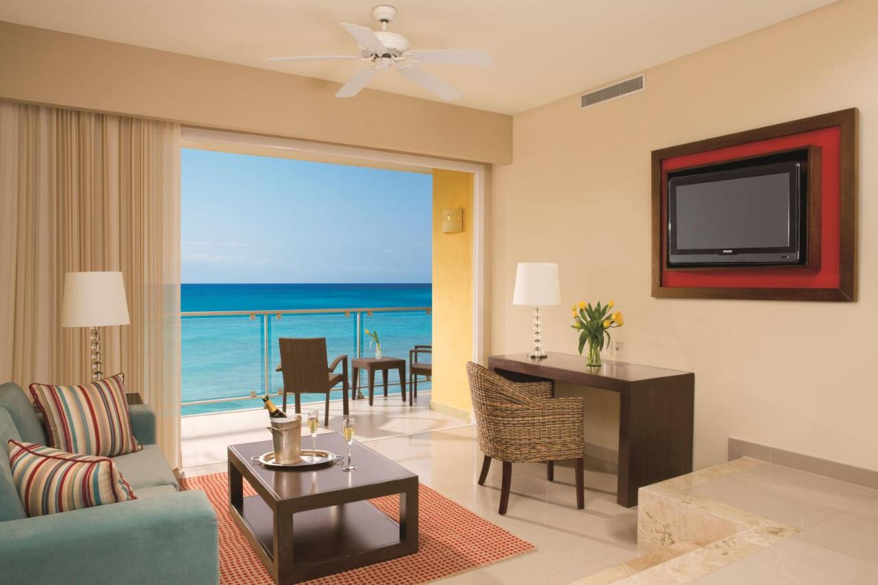 Dreams Jade Resort & Spa - All Inclusive photo