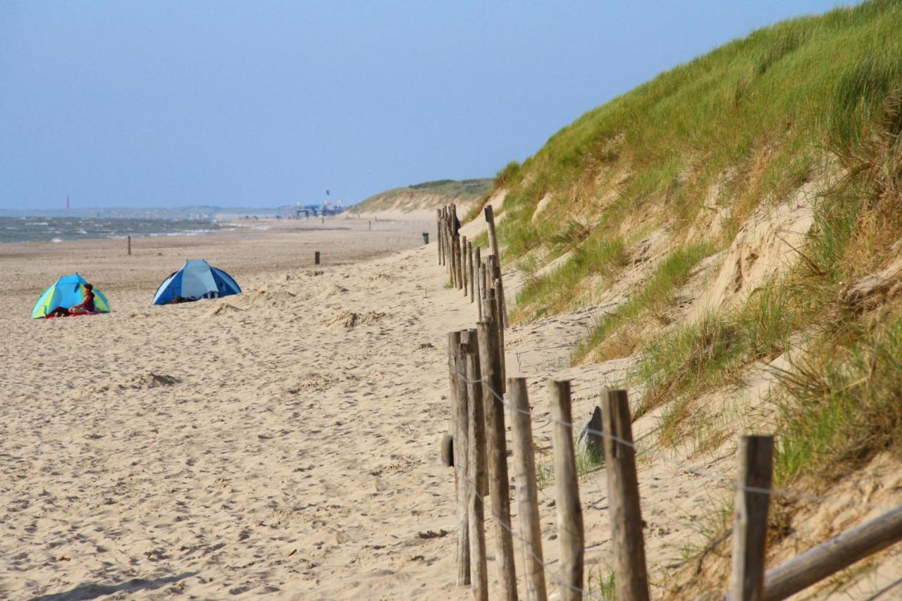 Beach: Sandy 53