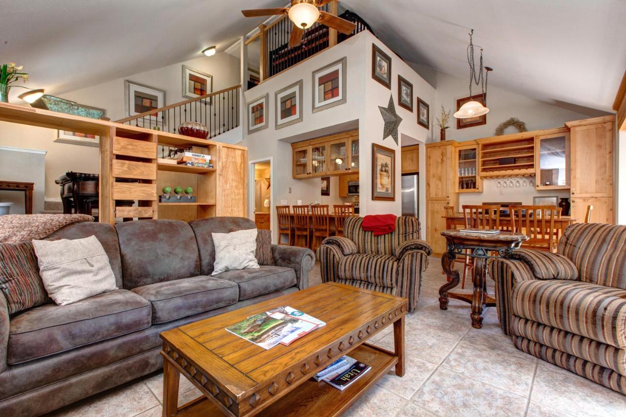 Hidden Creek Retreats