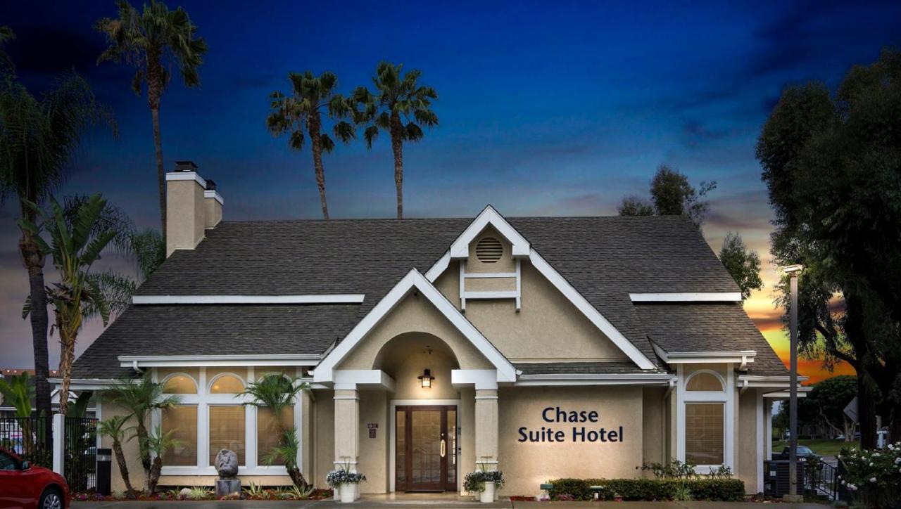 Chase Suites Brea-Fullerton - North Orange County — photo 23