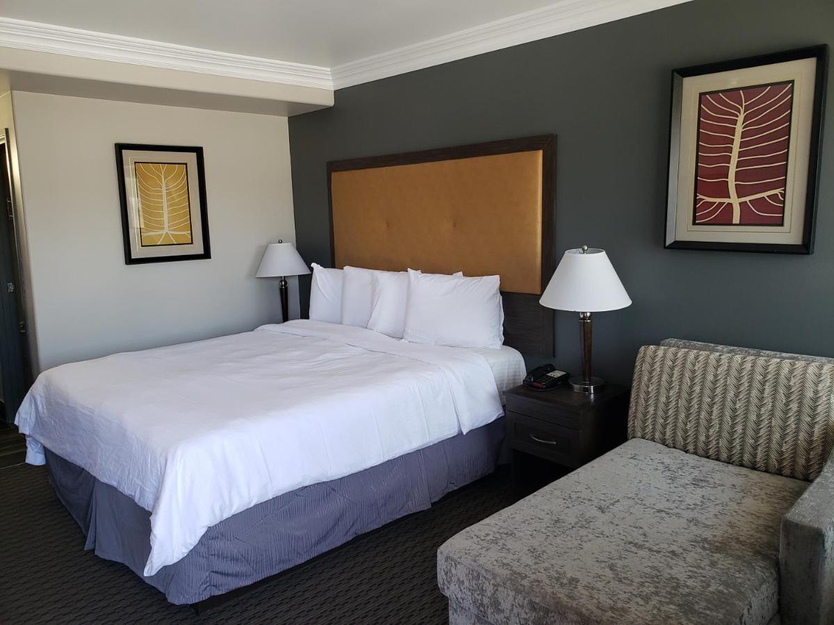 Portofino Inn Burbank — photo 9
