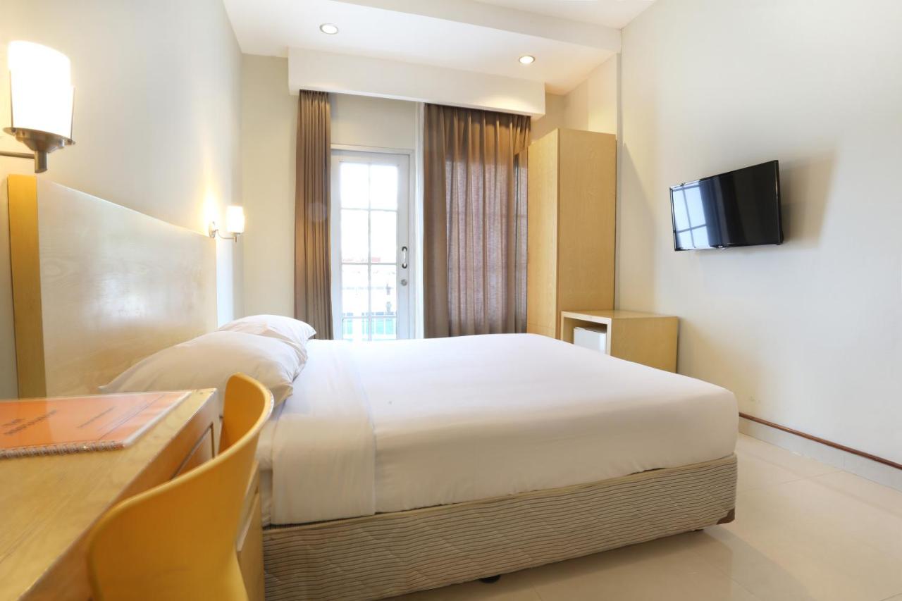 Triniti Hotel Batam - 5