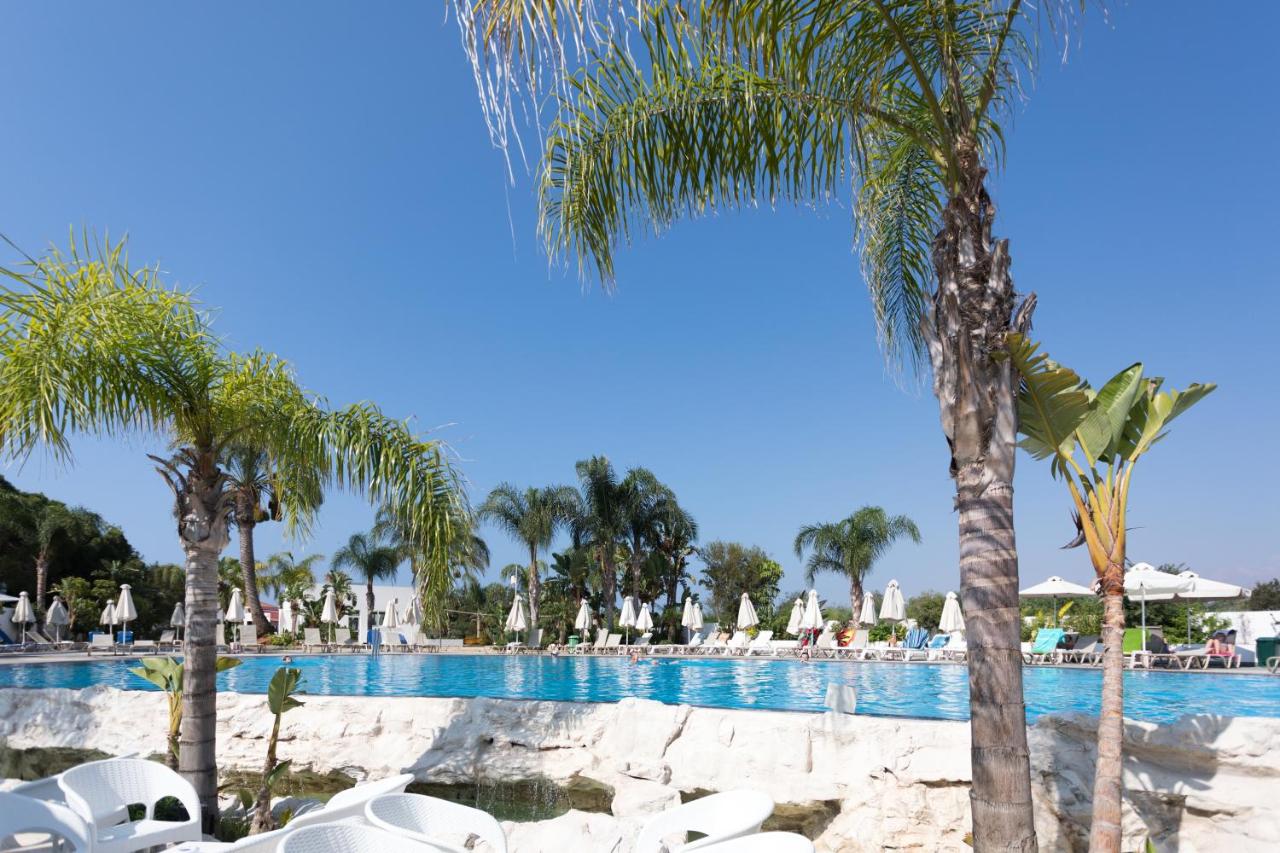 Christofinia Hotel photo