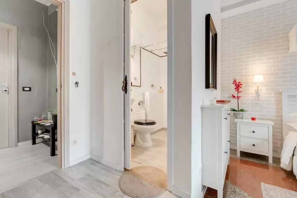 Moonlight Inn Guesthouse - 3