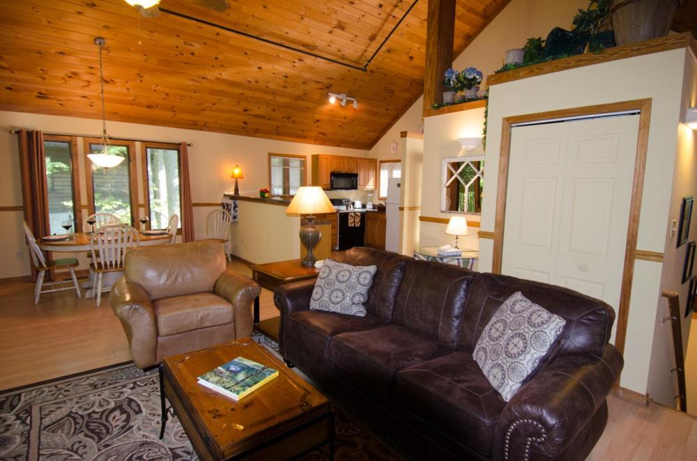 Asheville Cabins of Willow Winds — photo 20