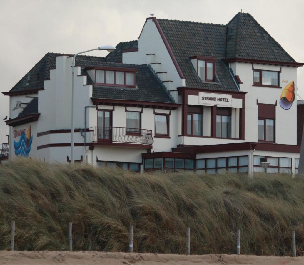 Beach: Strandhotel Scheveningen