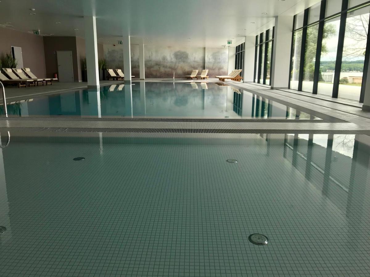 Heated swimming pool: Notera Hotel SPA