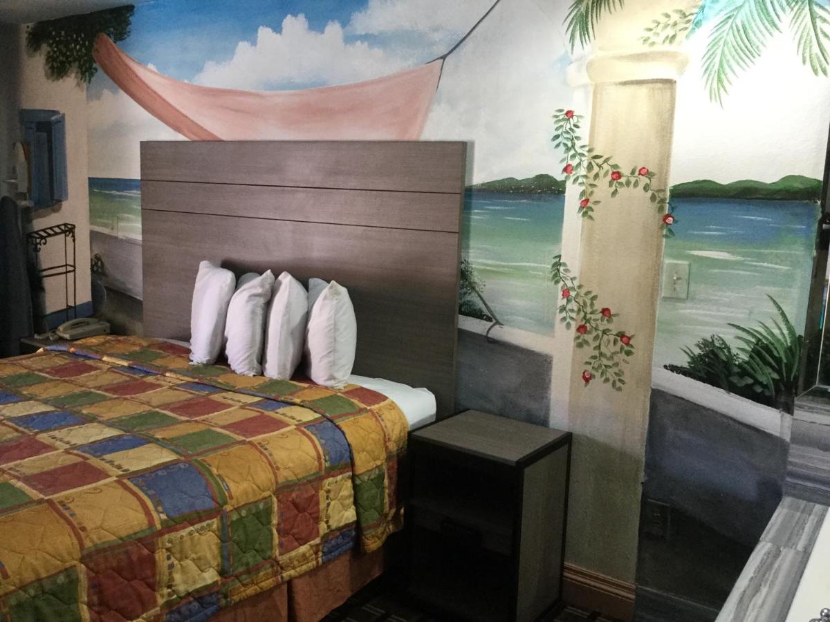 Luxury inn — photo 19