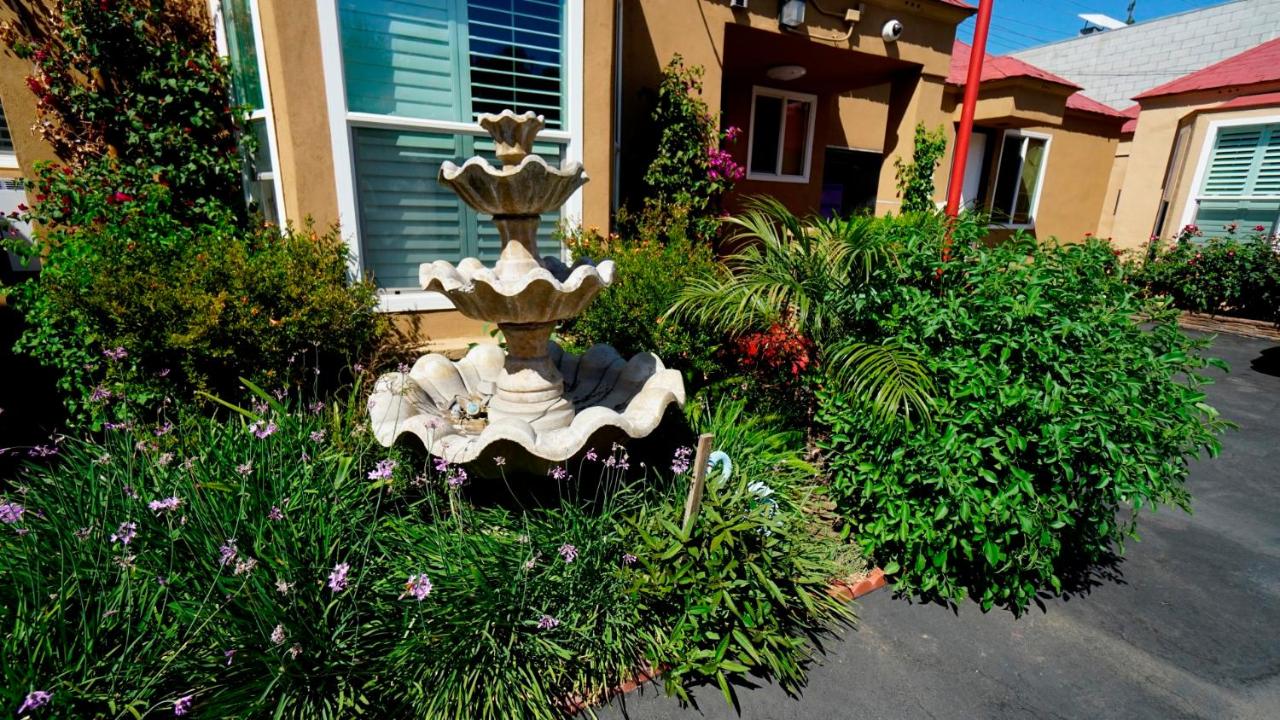El Royale Hotel - Near Universal Studios Hollywood — photo 18