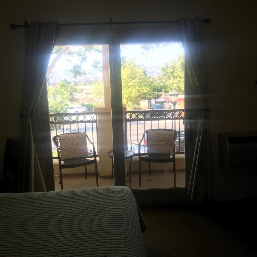 Bella Capri Inn and Suites — photo 21