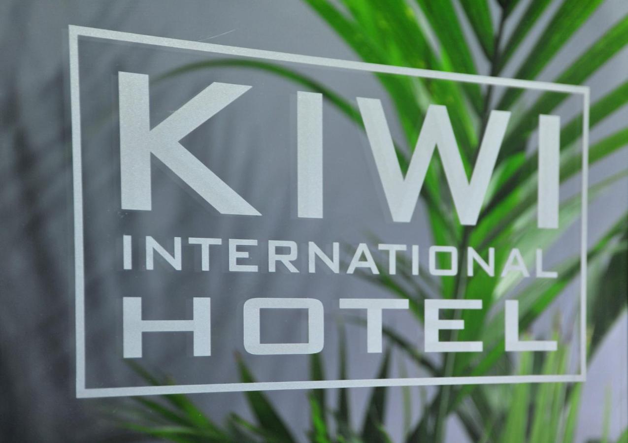 Kiwi International Hotel - Laterooms