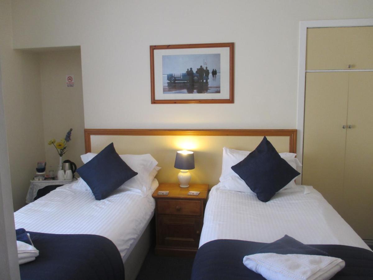 Caledonia Guest House - Laterooms