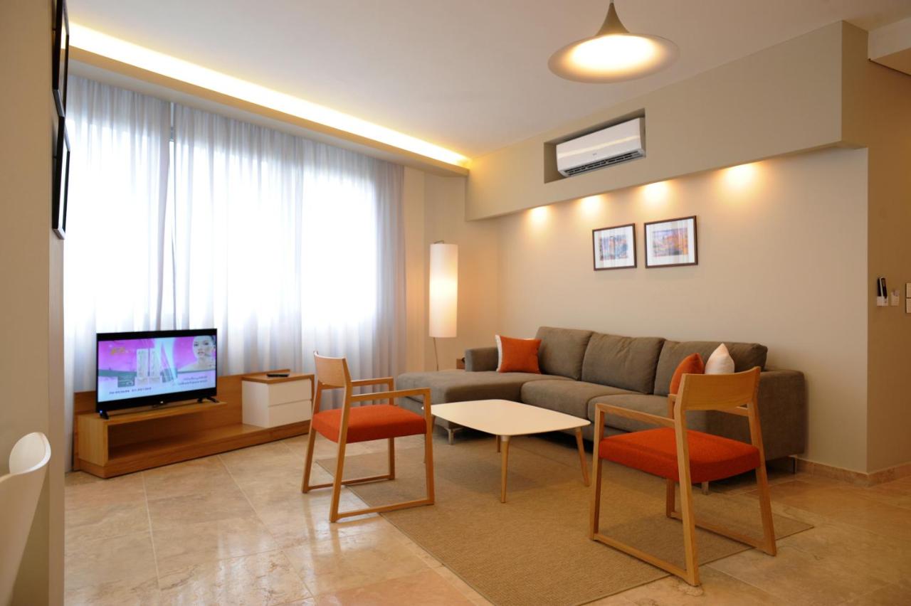 Grey Pearls Suites photo