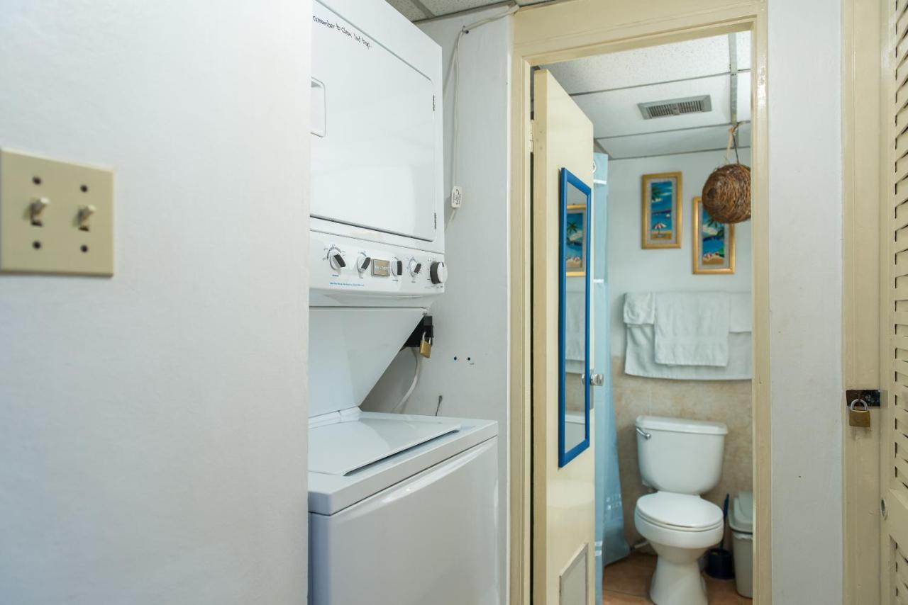 Deluxe Montego Bay Club Studio & Suites - 3