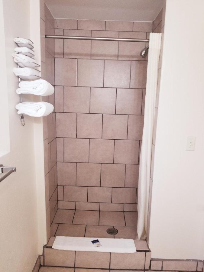 Americas Best Value Inn Grand Junction — photo 11