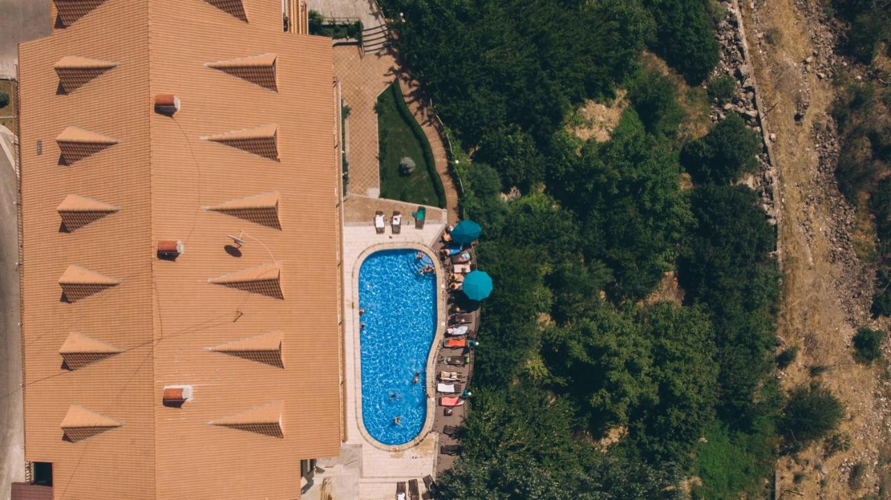 Olympia Garden Hotel photo