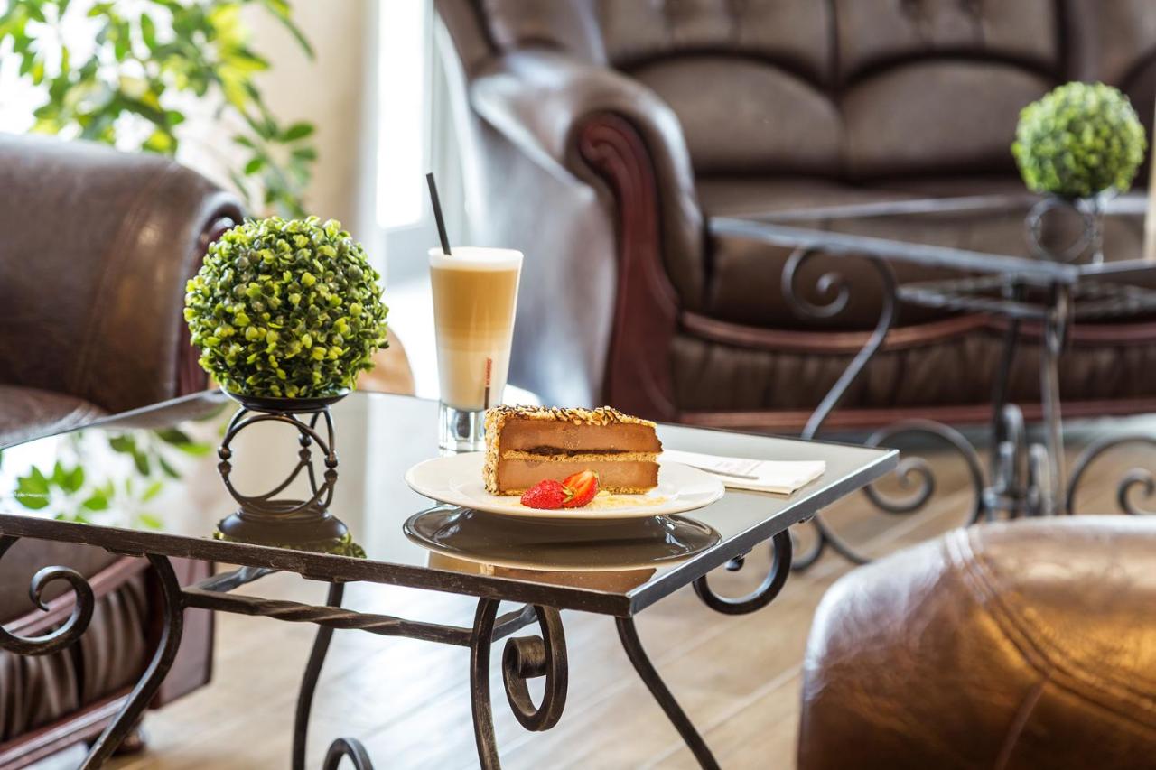Grami Hotel Sofia photo