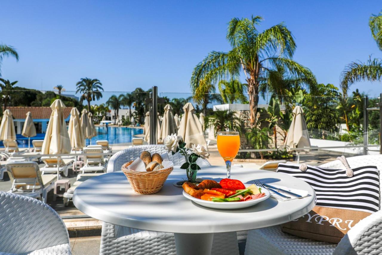 Christofinia Hotel photo
