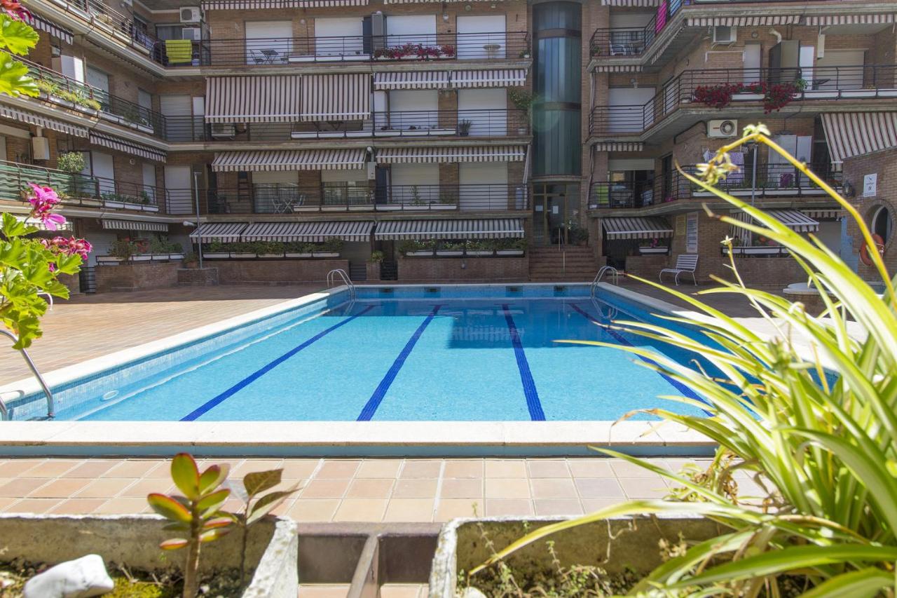 Apartamento P1, TROPICANA (España Pineda de Mar) - Booking.com