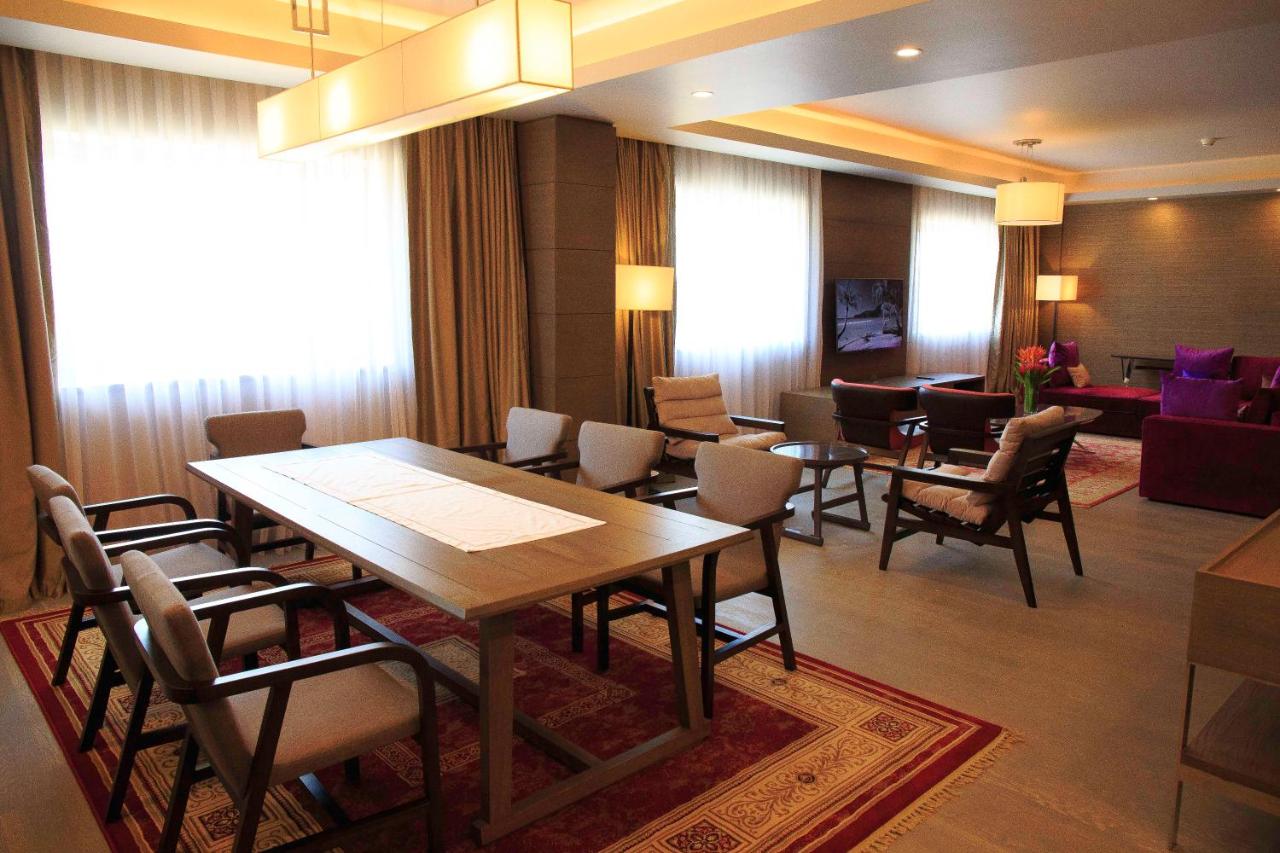 Radisson Blu Hotel, Abidjan Airport photo