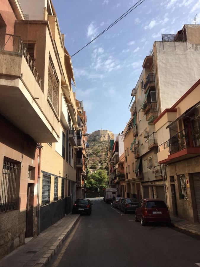 Calle de García Gutiérrez, 9, Alicante – Bijgewerkte prijzen 2022